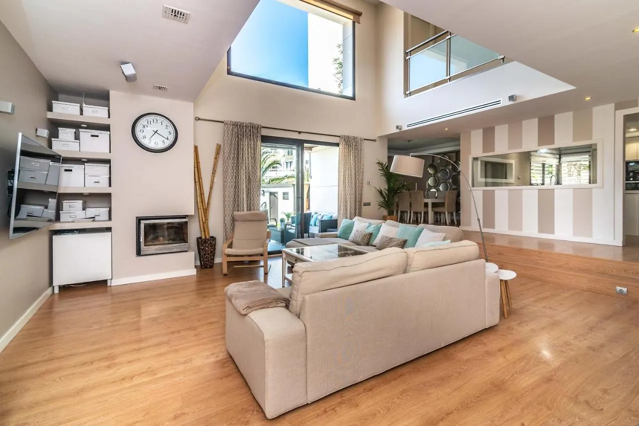 Vacation Marbella I Villa Riviera Del Sol, Private Pool, Jacuzzi, Walking Distance To The Beach Μάλαγα