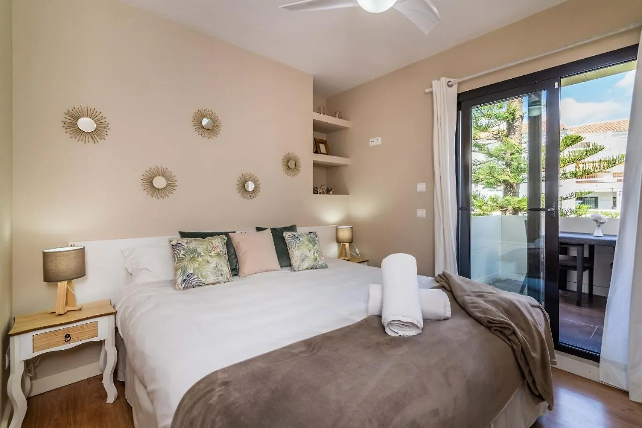 Vacation Marbella I Villa Riviera Del Sol, Private Pool, Jacuzzi, Walking Distance To The Beach Màlaga